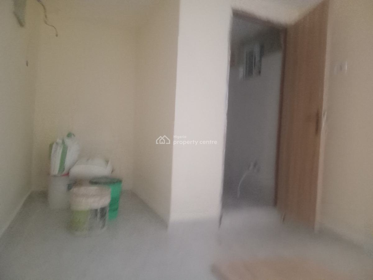 a Newly Renovated 2bedroom Apartment Within a Seren Residential Estate, Eti-osa Street, Dolphin Estate, Ikoyi, Lagos, Flat / Apartment for Rent