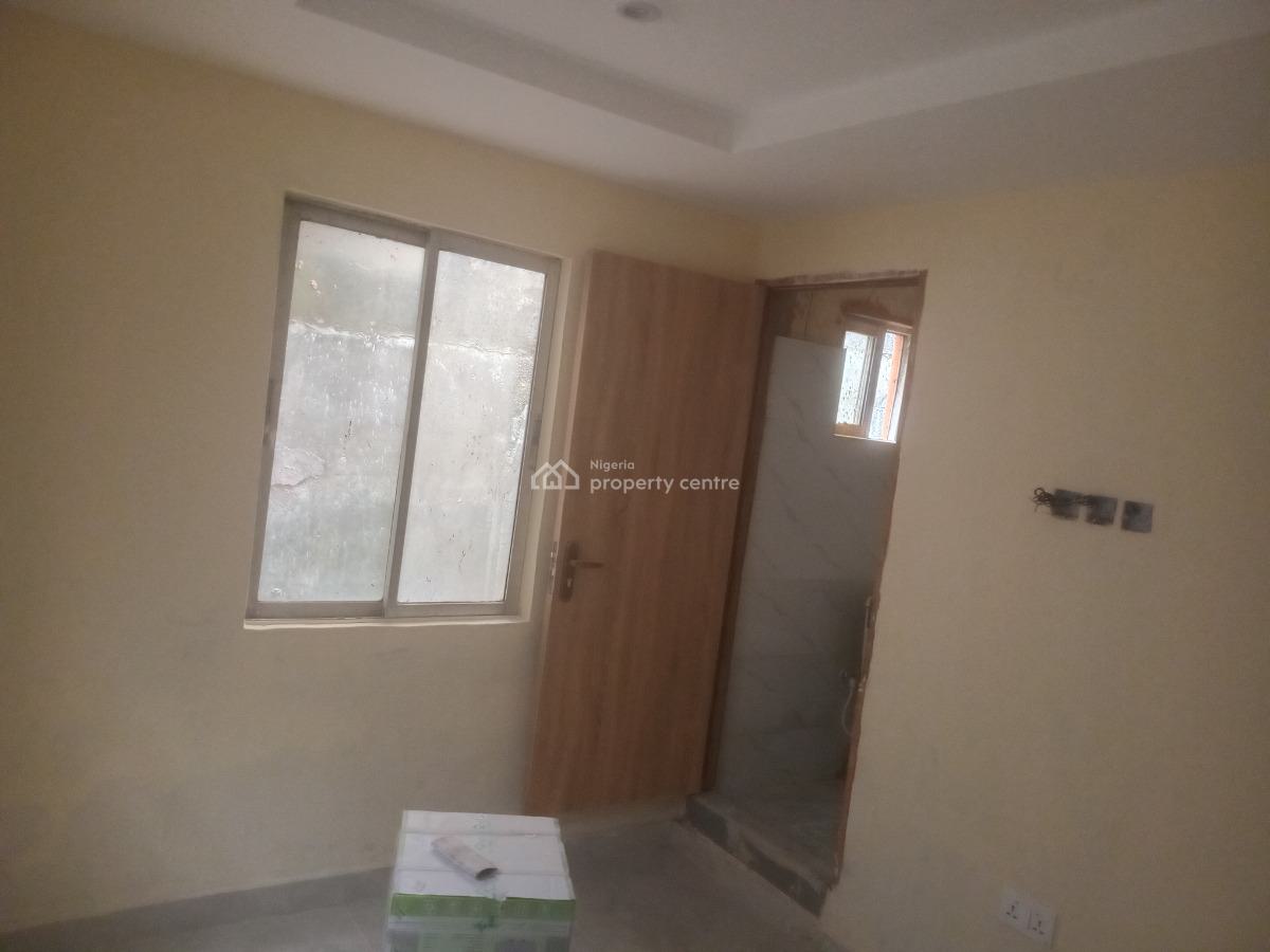 a Newly Renovated 2bedroom Apartment Within a Seren Residential Estate, Eti-osa Street, Dolphin Estate, Ikoyi, Lagos, Flat / Apartment for Rent