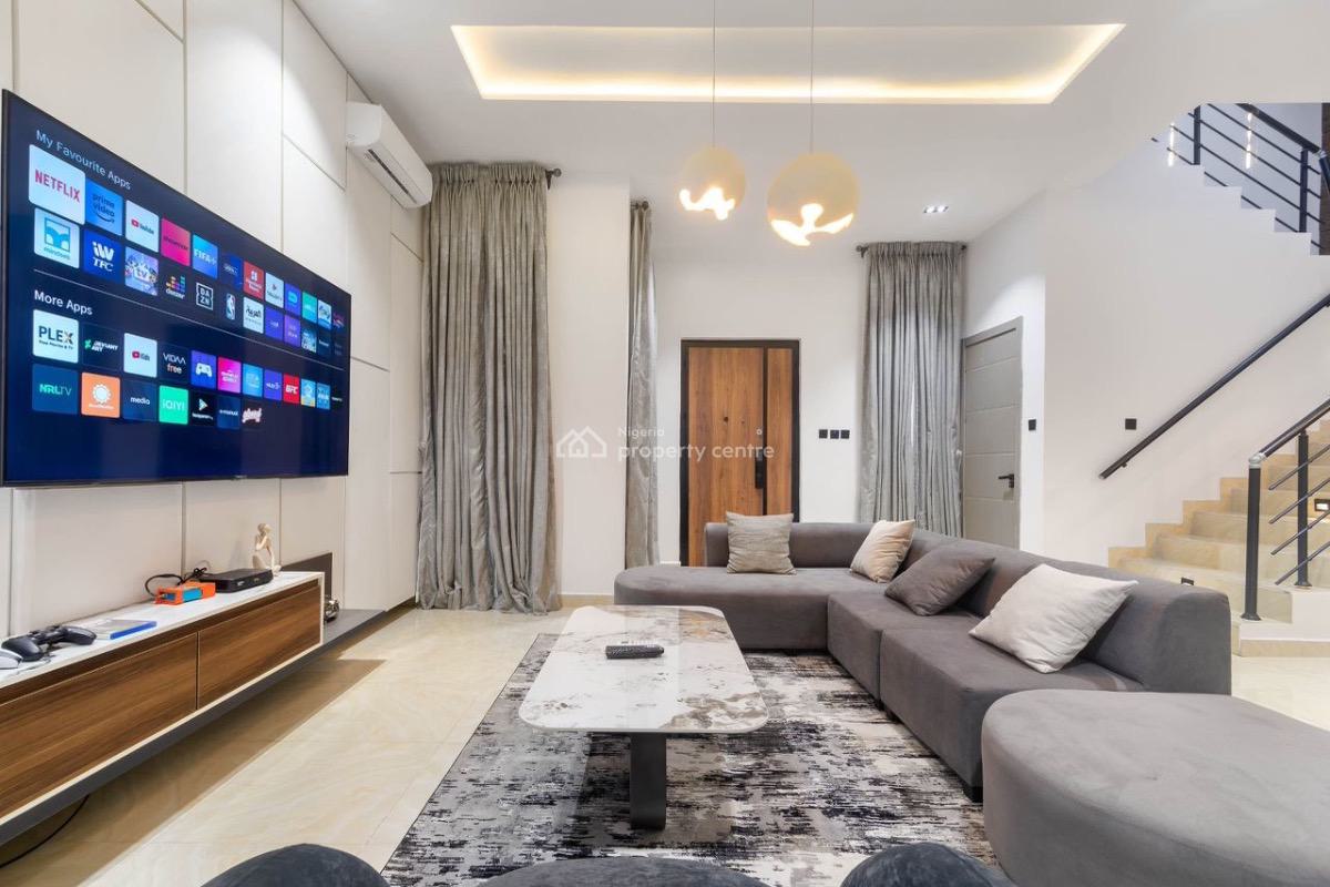 Gemini! One Bedroom Apartment at Olowo Eko, Lekki Phase1, Lekki Phase 1, Lekki, Lagos, Flat / Apartment Short Let