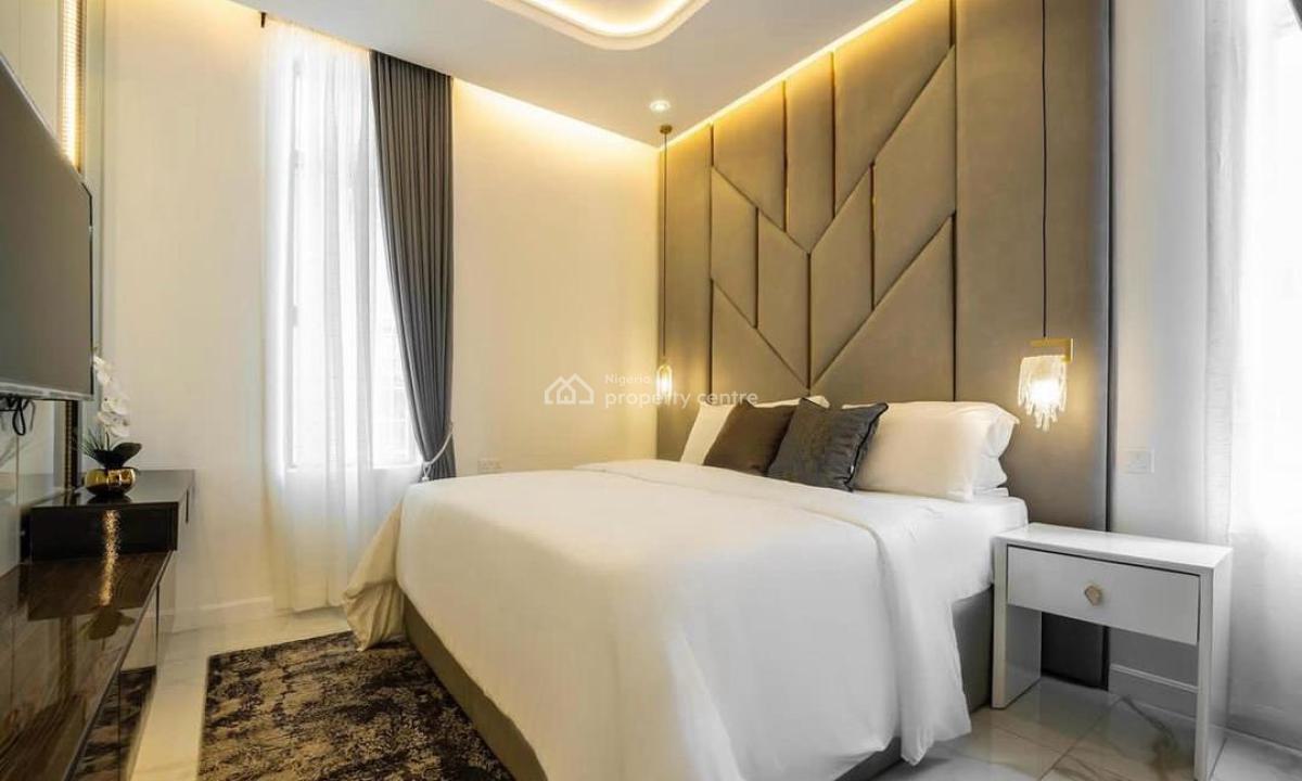 Newly Fresh Baked My Luxury 1/2 Bedroom Beach View, Pool, Snooker, T, Lekki Phase 1, Lekki, Lagos, Flat / Apartment Short Let