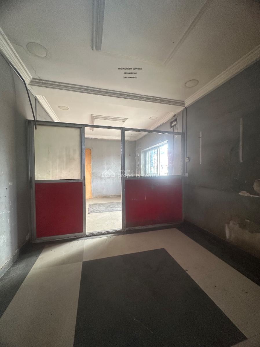 2 in 1 Shop Space Facing a Busy Road, By Herbert Macaulay Way, Yaba, Lagos, Shop for Rent