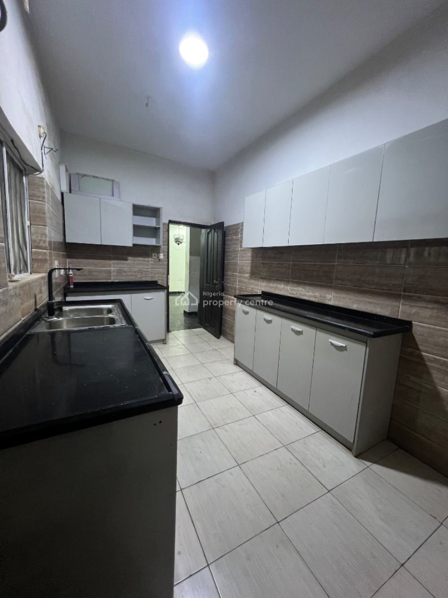Spacious 4 Bedroom Terrace Duplex, Ogombo Estate, Ogombo, Ajah, Lagos, Terraced Duplex for Rent