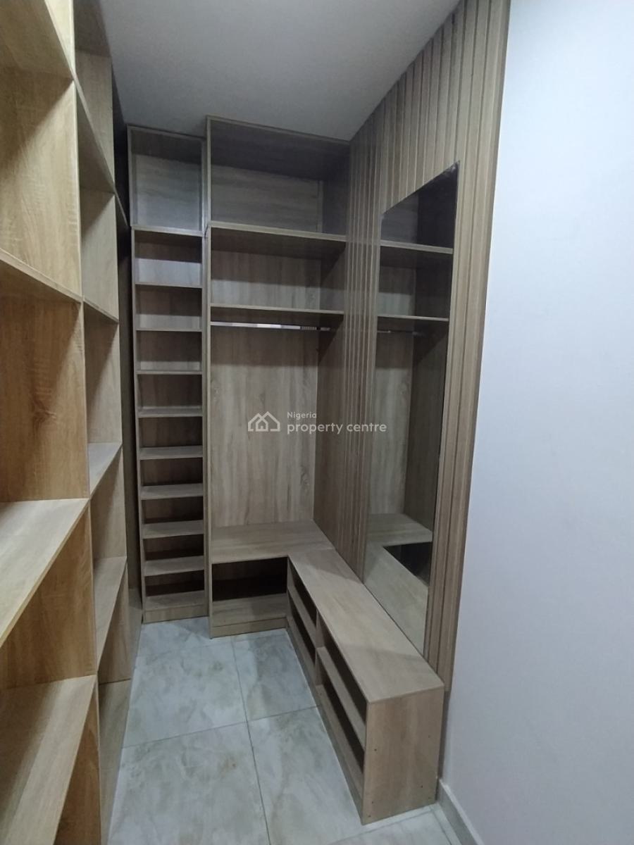 4 Bedroom Terrace with Swimming Pool, Oniru, Victoria Island (vi), Lagos, Flat / Apartment for Rent