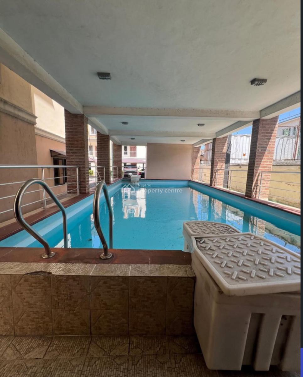Luxury Furnished Room with Pool and Good Light in a Shared Apartment, in a Luxury Estate at Chevron Alternative, Lekki, Lagos, Self Contain (single Rooms) for Rent
