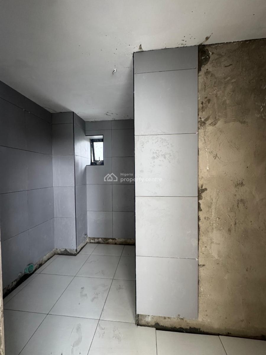 Newly Built 2 and 3 Bedroom Apartment with Spacious En-suite Rooms, Ikate, Lekki, Lagos, Block of Flats for Sale