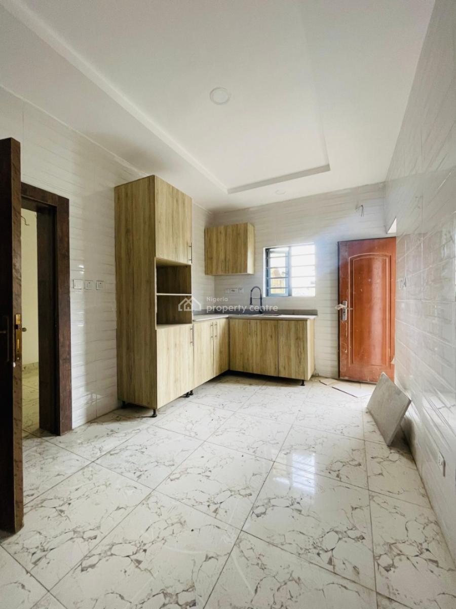 Magnificently Built 3 Bedroom Apartment Plus Swimming Pool, Ikeja Gra, Ikeja, Lagos, Flat / Apartment for Sale