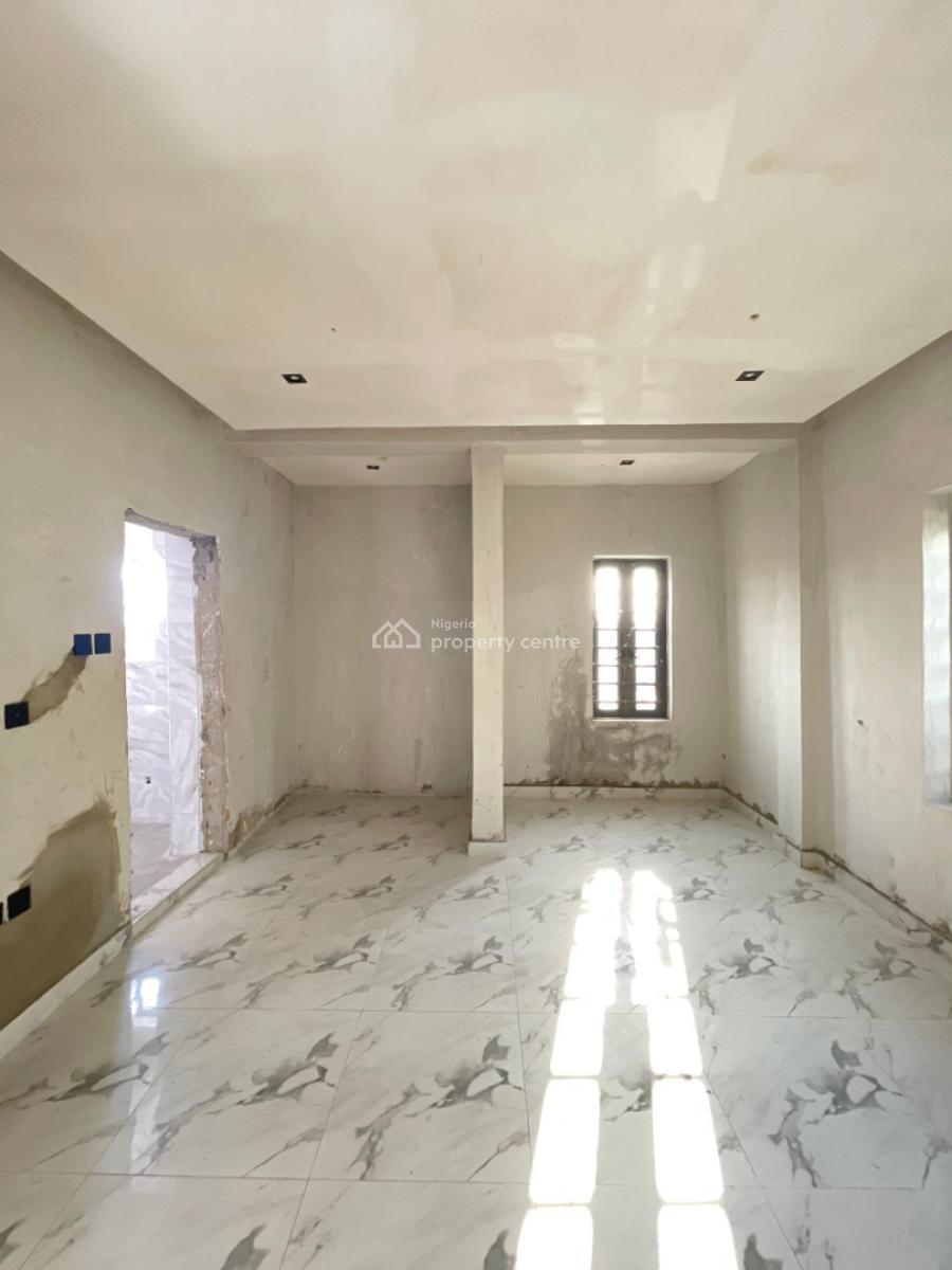Nicely 3 Bedroom Apartment in a Nice and Serene Environment, Yaba, Lagos, Flat / Apartment for Sale
