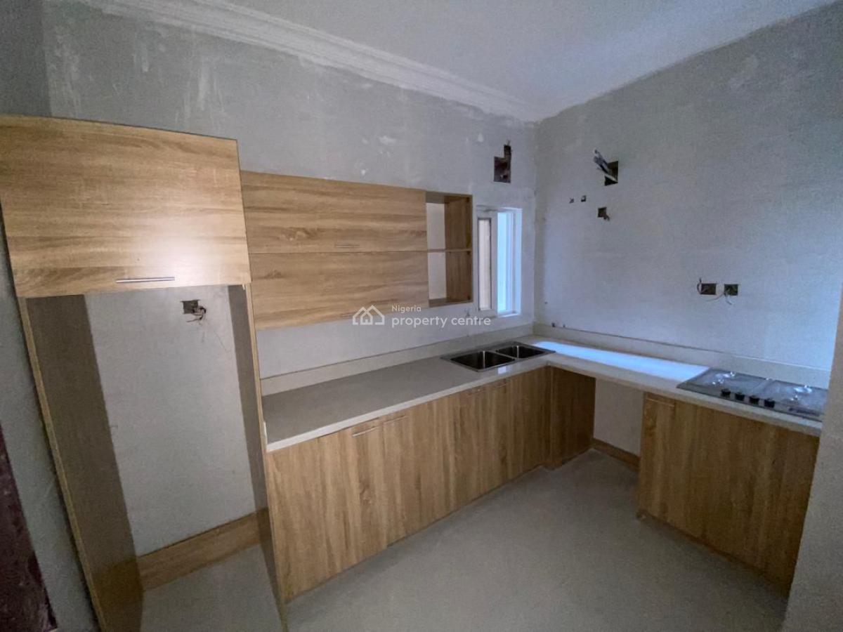 Affordable Fantastically Carved Luxury 3 Bed Apartment, Lekki Phase 1, Lekki, Lagos, Block of Flats for Sale