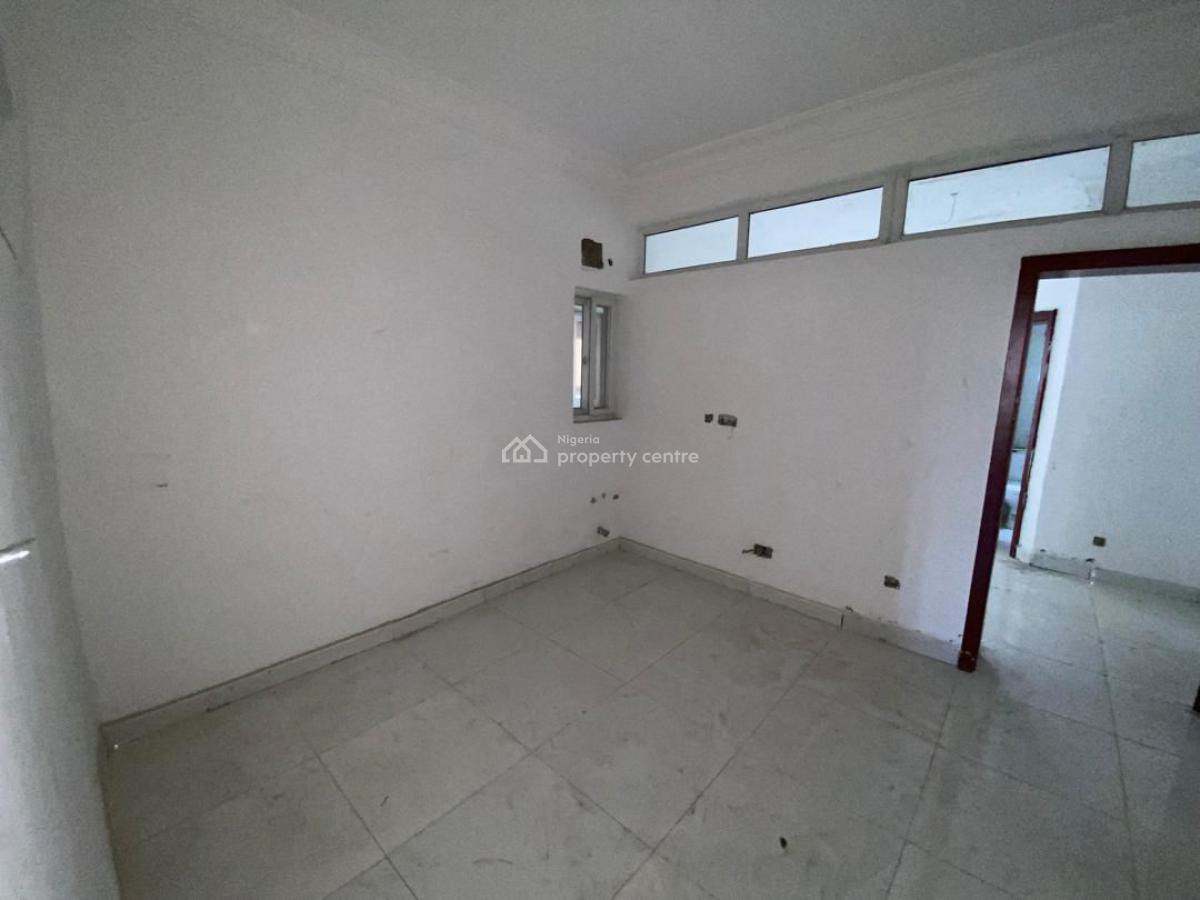 Affordable Fantastically Carved Luxury 3 Bed Apartment, Lekki Phase 1, Lekki, Lagos, Block of Flats for Sale