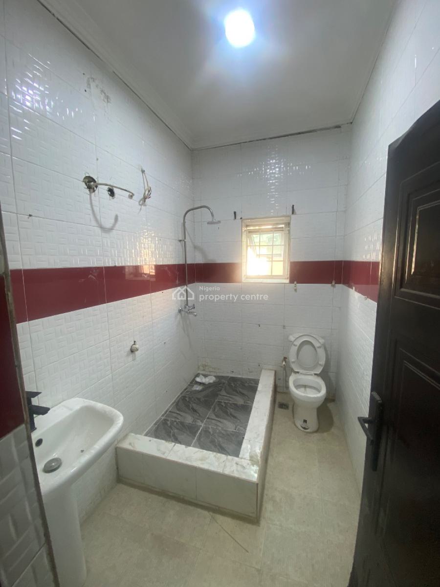 Spacious 1 Bed Apartment, Osapa, Lekki, Lagos, Flat / Apartment for Rent
