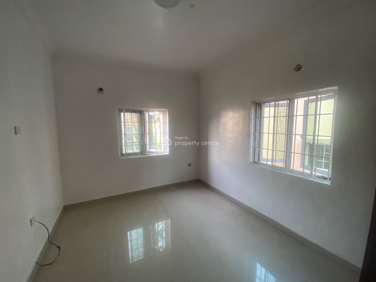 Spacious 1 Bed Apartment, Osapa, Lekki, Lagos, Flat / Apartment for Rent