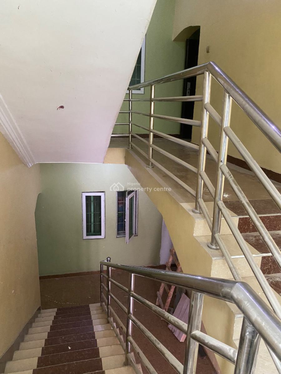 Spacious 1 Bed Apartment, Osapa, Lekki, Lagos, Flat / Apartment for Rent