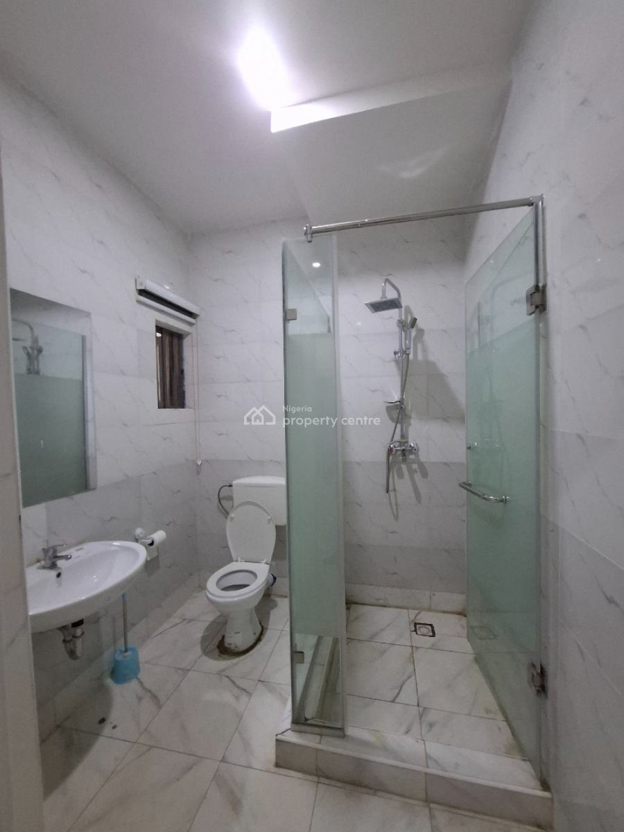 Standard and Furnished 2 Two Bedroom, Guzape District, Abuja, Flat / Apartment Short Let