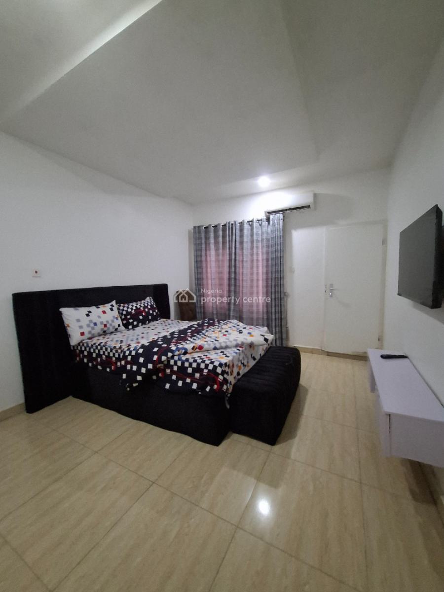 Serviced and Standard Two Bedroom Apartment, Guzape District, Abuja, Flat / Apartment for Rent