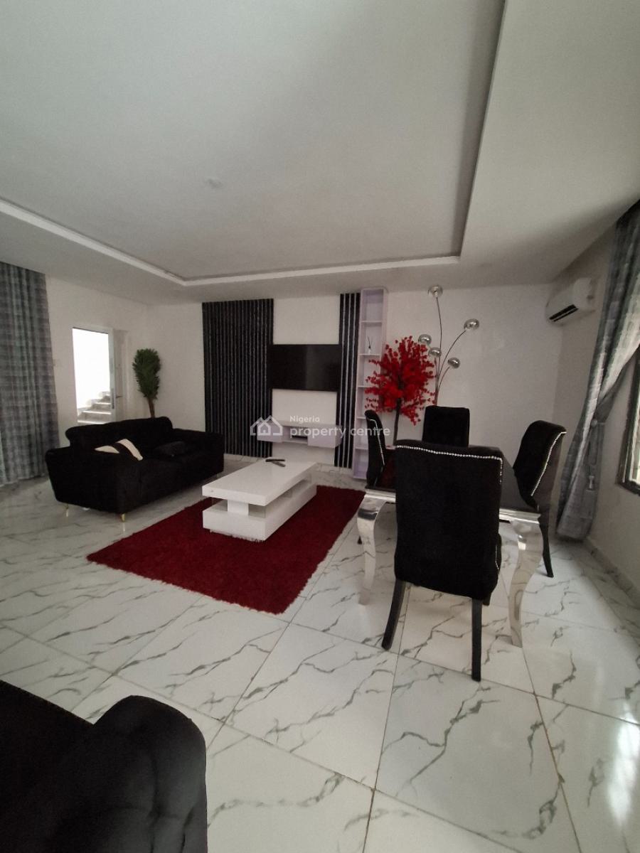 Serviced and Furnished 1 Bedroom Apartment, in a Prime and Secured Estate, Guzape District, Abuja, Flat / Apartment Short Let