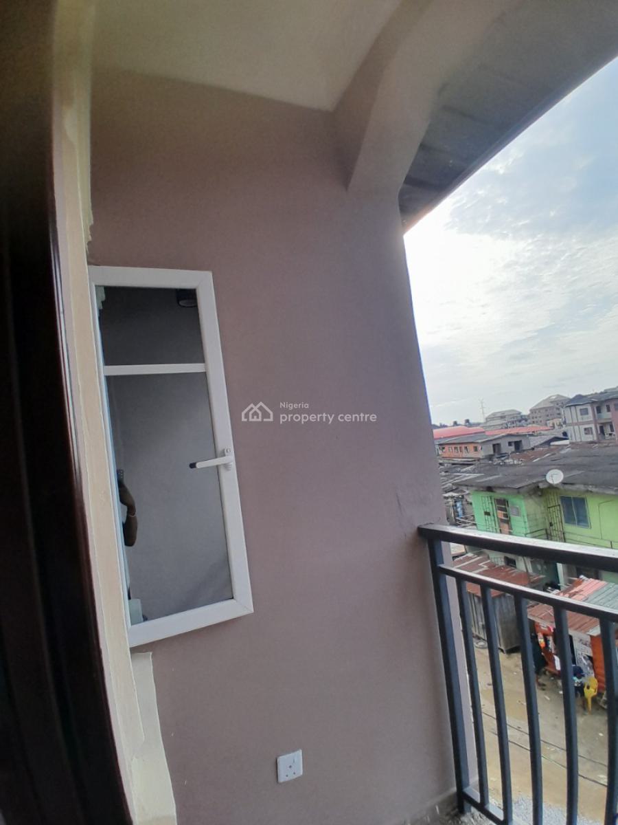 Newly Built Spacious Mini Flat Upstairs with 2t, Adeosun By Abiodun Right, Surulere, Lagos, Mini Flat (room and Parlour) for Rent