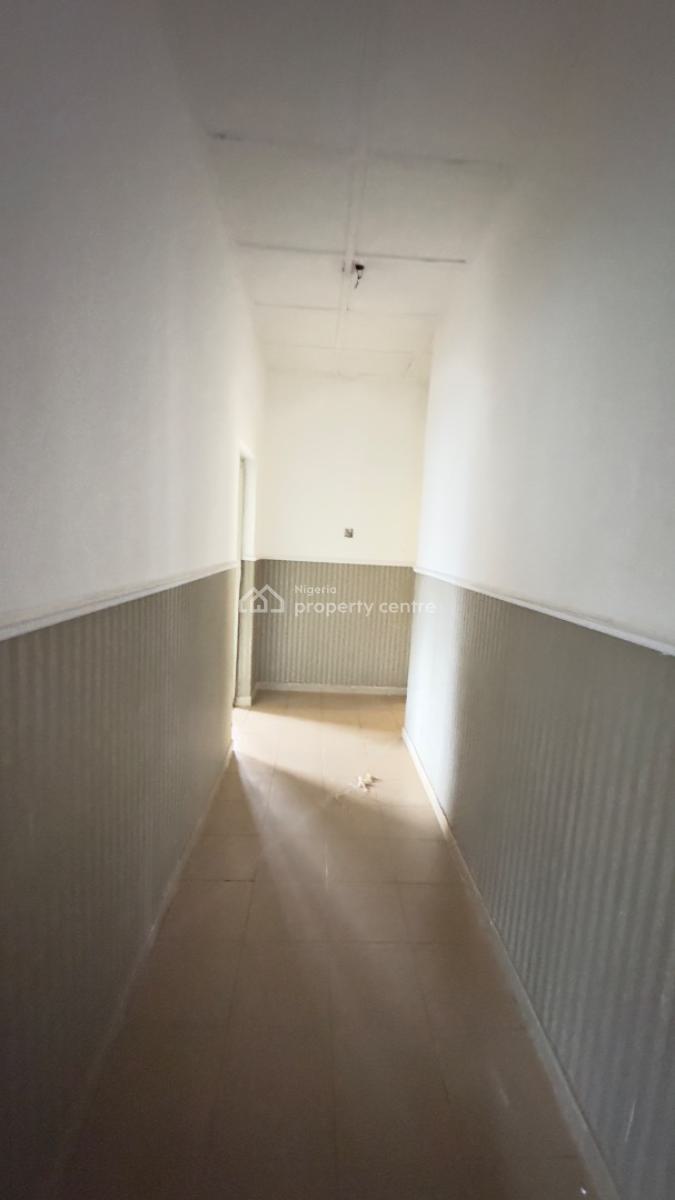 Newly Vacated 3 Bedroom Flat, Garki 2, Garki, Abuja, Flat / Apartment for Rent