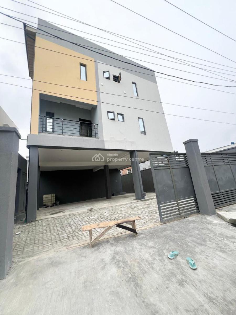 Tastefully 2bedroom Apartment, Ologolo, Ologolo, Lekki, Lagos, Flat / Apartment for Sale