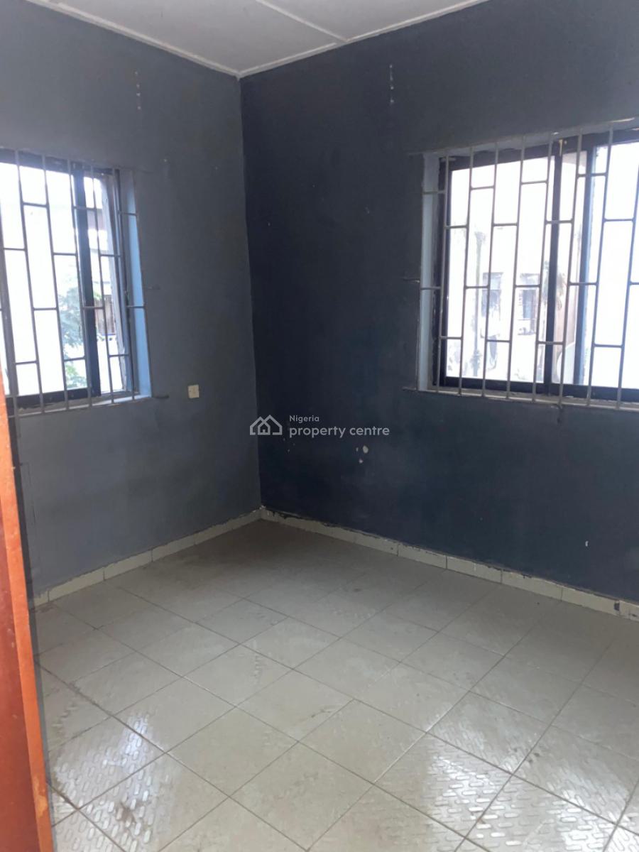 2 Bedroom Flat, Fadeyi, Shomolu, Lagos, Flat / Apartment for Rent
