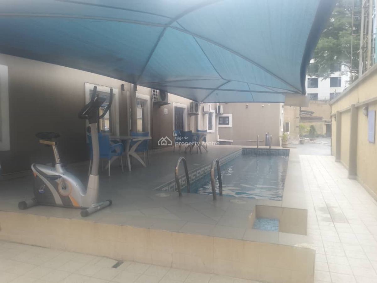 32 Rooms Hotel with Gym, Swimming Pool  and Event Lounge, Ikeja Gra, Ikeja, Lagos, Hotel / Guest House for Rent