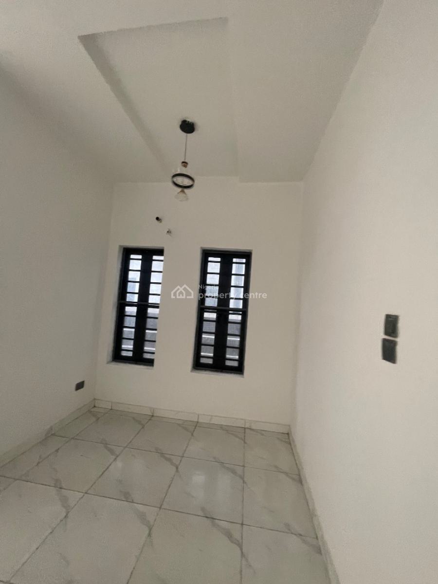 Fantastic 4 Bedroom Semi Detached House, Victoria Crest Iv, Orchid, Lekki, Lagos, Semi-detached Duplex for Sale