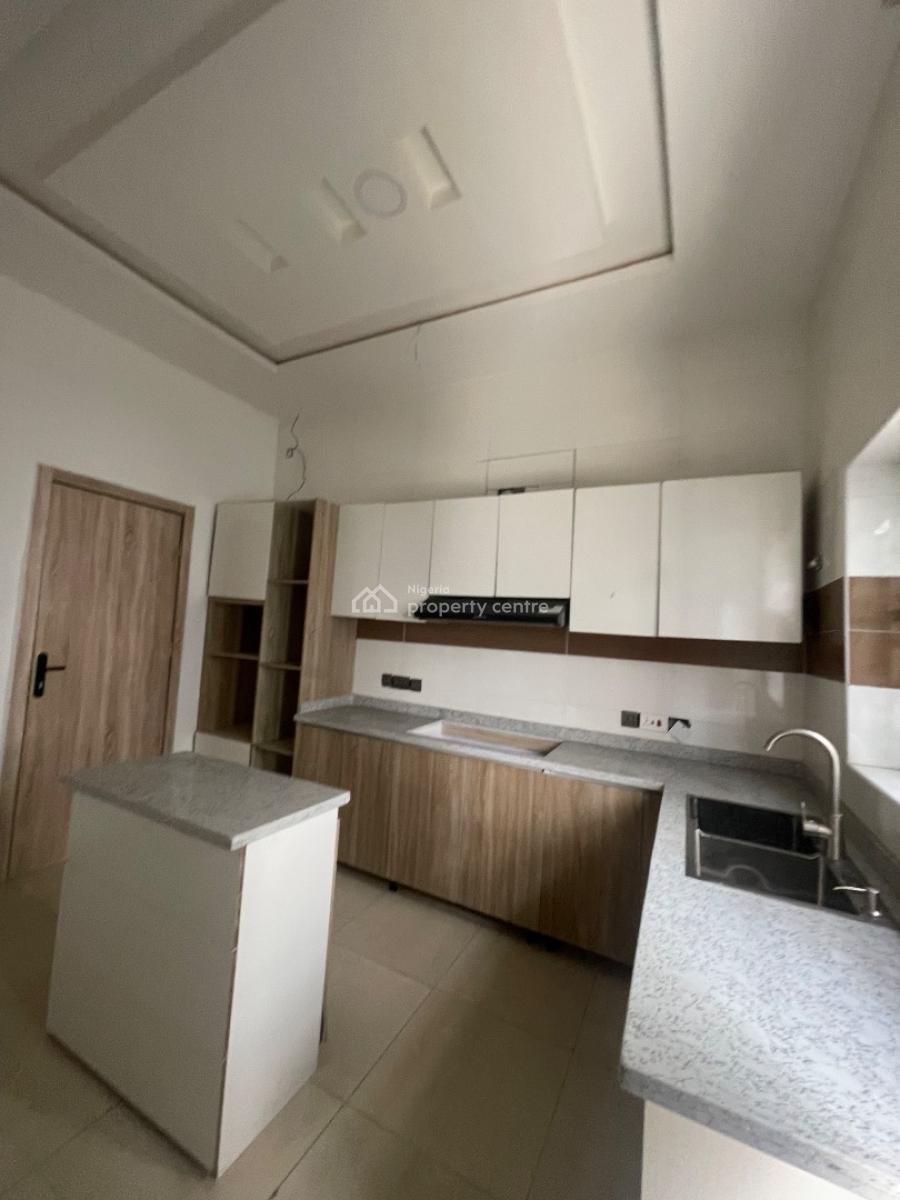 Fantastic 4 Bedroom Semi Detached House, Victoria Crest Iv, Orchid, Lekki, Lagos, Semi-detached Duplex for Sale