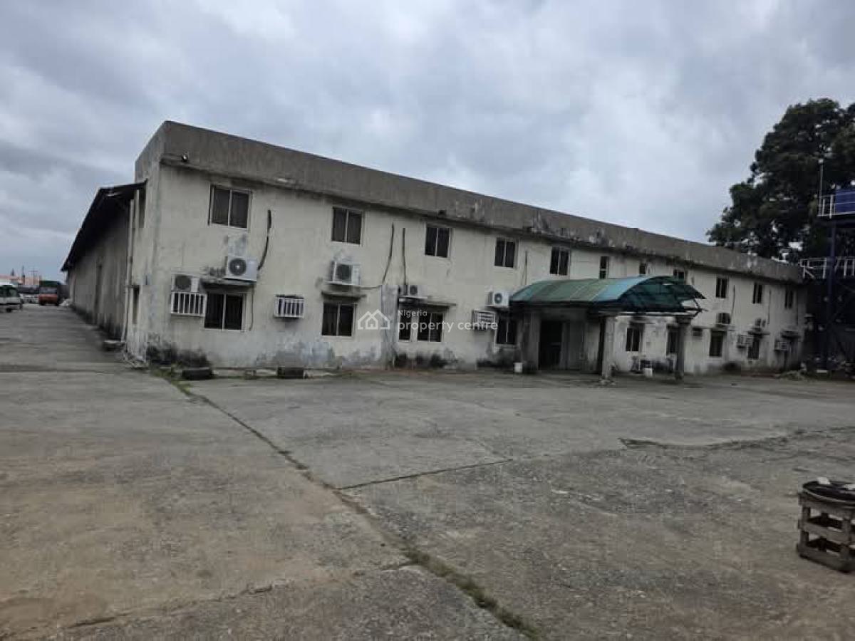 Fantastic Warehouse, Ikorodu Road, Ojota, Lagos, Warehouse for Sale