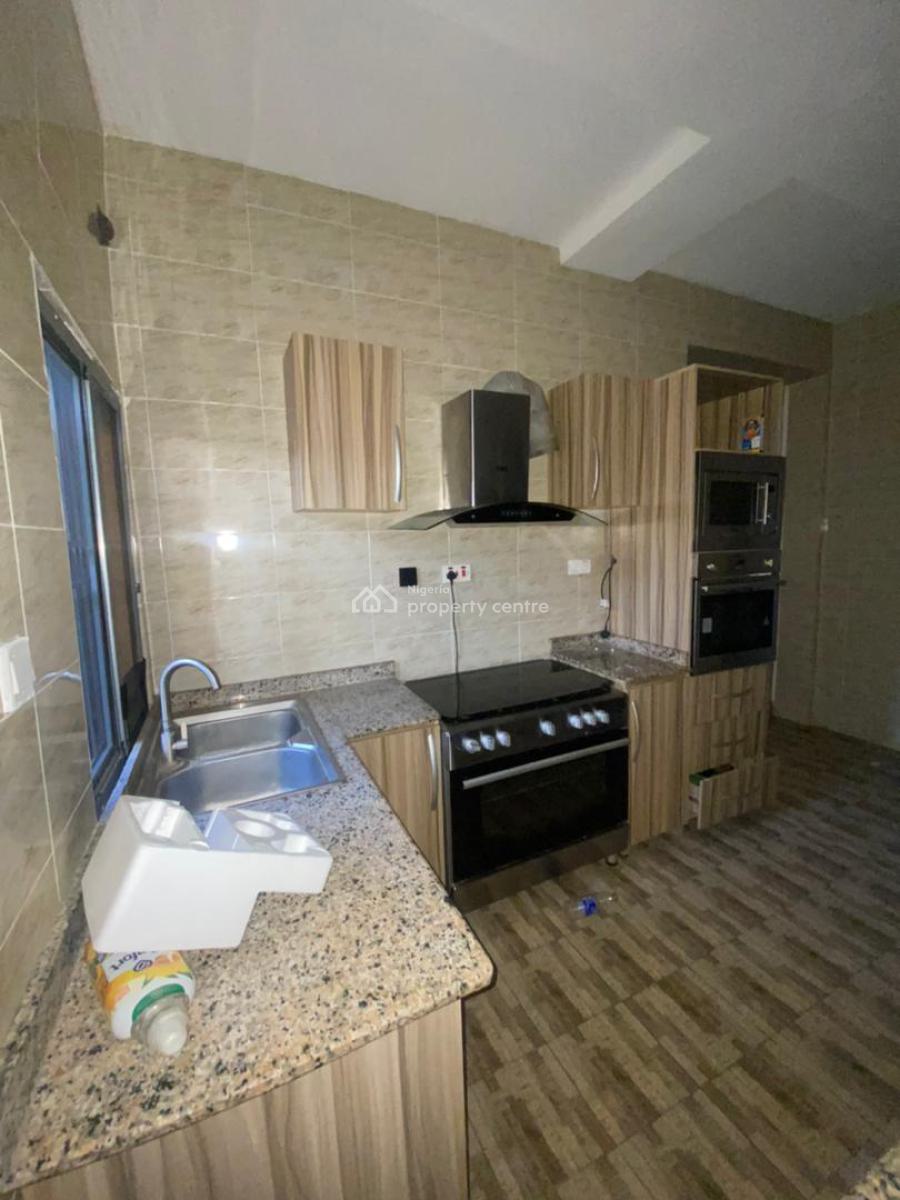 Spacious 2 Bedroom Apartment in a Serene Environment, Ikate Elegushi, Lekki, Lagos, Flat / Apartment for Rent