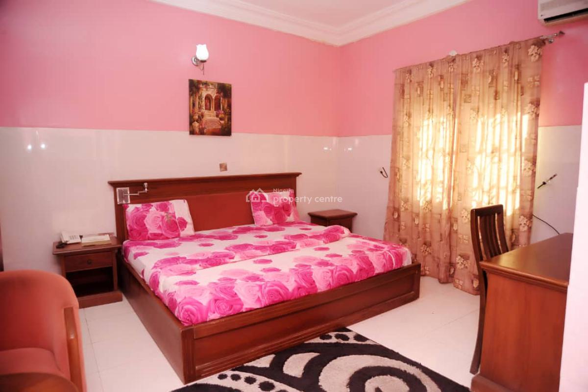 Spacious Elegant Hotel Resort, Kaduna South, Kaduna, Hotel / Guest House for Sale