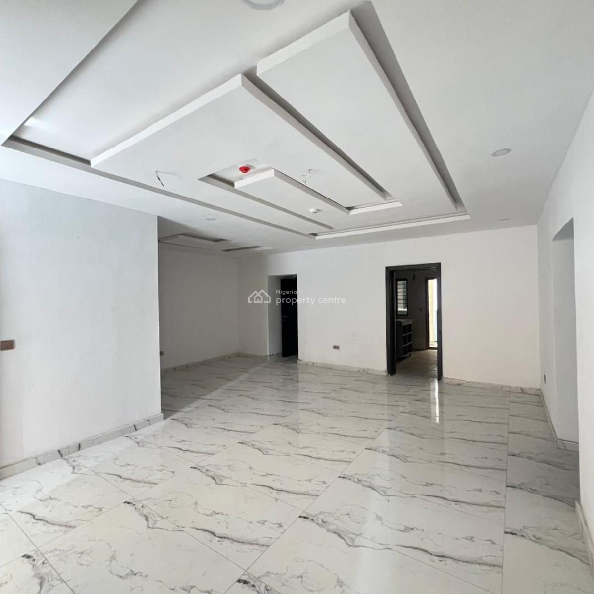 2 Bedrooms Apartment with Bq, Swimming Pool and Gym, Lekki Phase 1, Lekki, Lagos, Flat / Apartment for Sale
