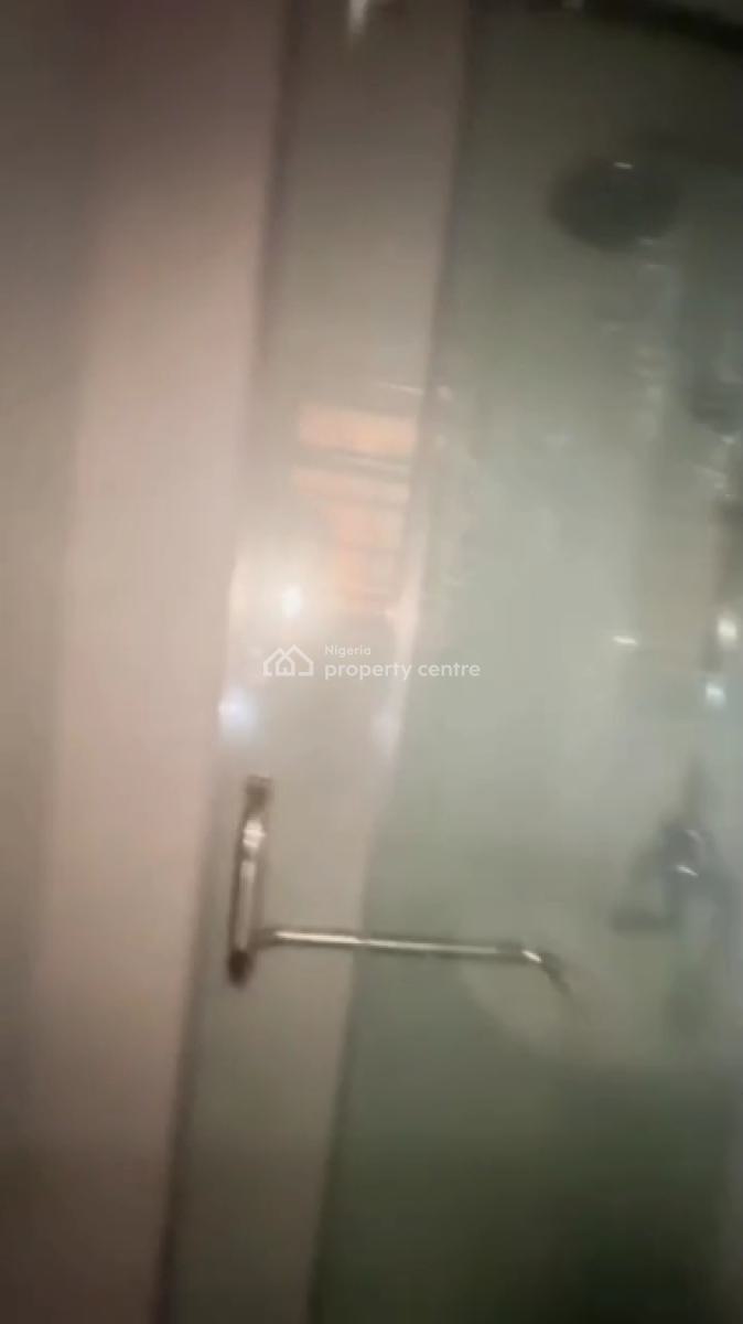 Specious and Executive 2 Bedroom Apartment  Real, Shomolu, Shomolu, Lagos, Flat / Apartment for Rent