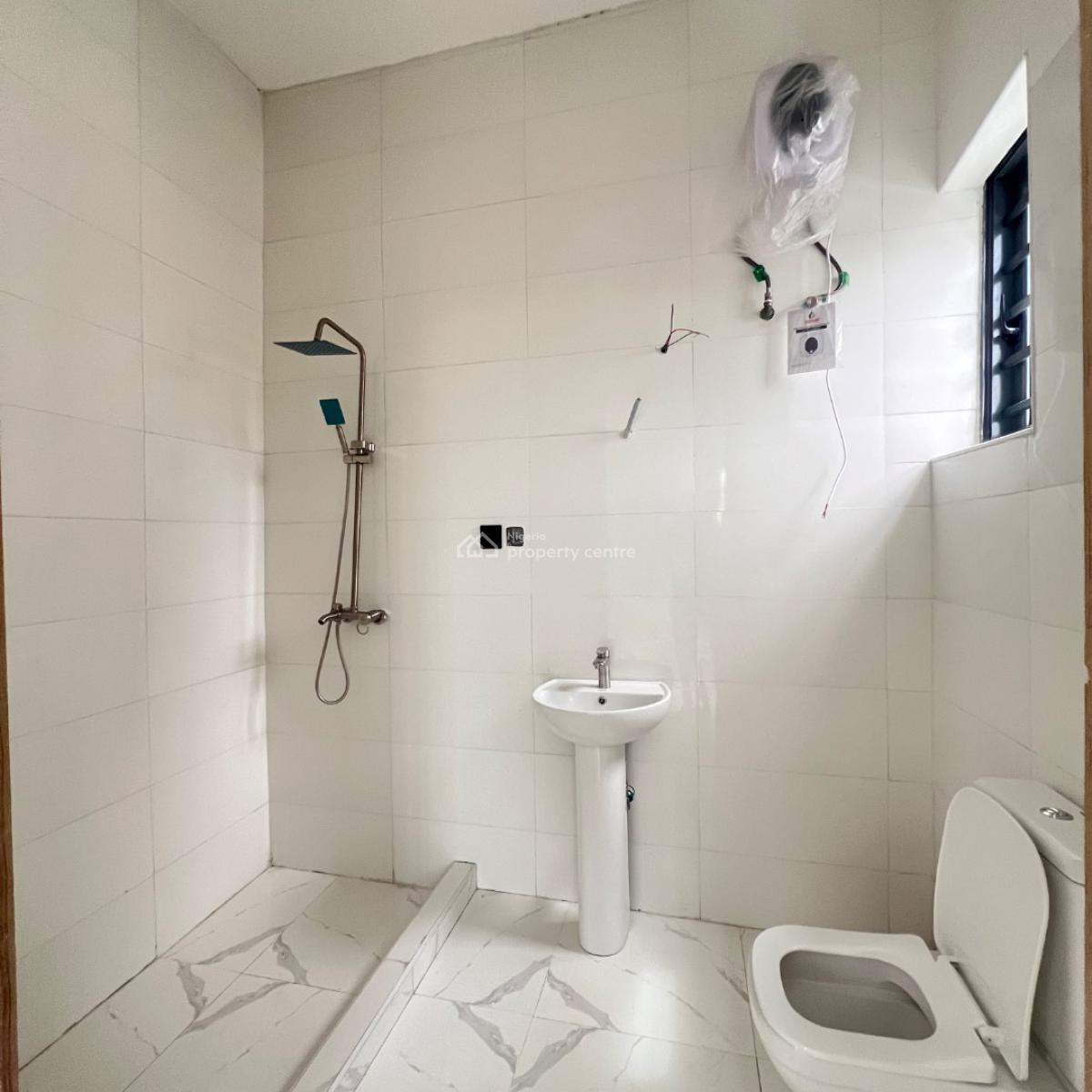 5 Bed & Bq, Ajah, Lagos, Detached Duplex for Sale