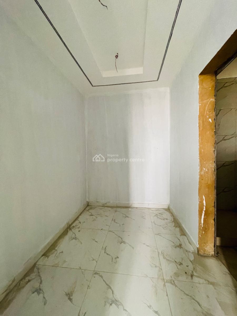 Alluring 4 Bedroom Terrace Plus Bq & Garage, Gra, Ogudu, Lagos, Terraced Duplex for Sale
