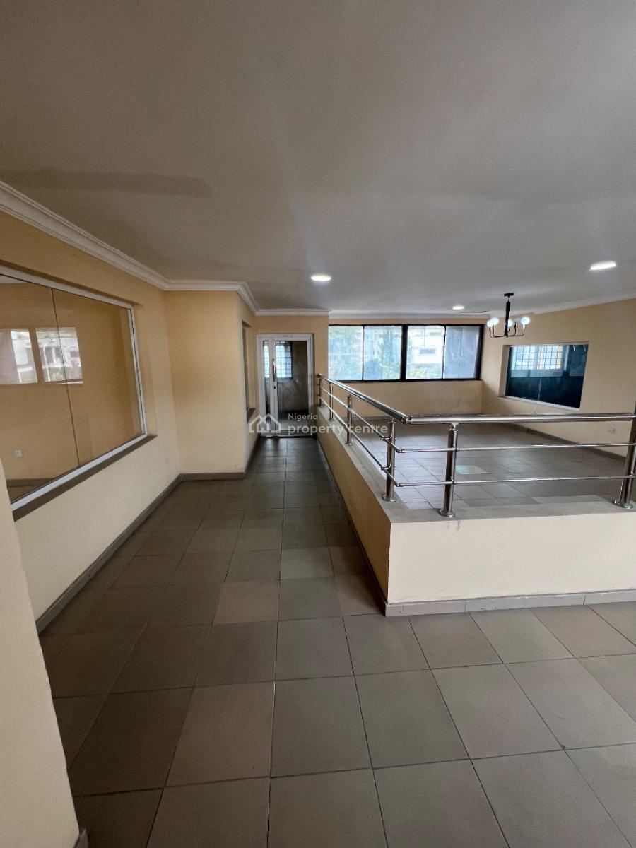 110sqm Shop/commercial Space on a Major Road, Ligali Ayorinde, Victoria Island (vi), Lagos, Commercial Property for Rent
