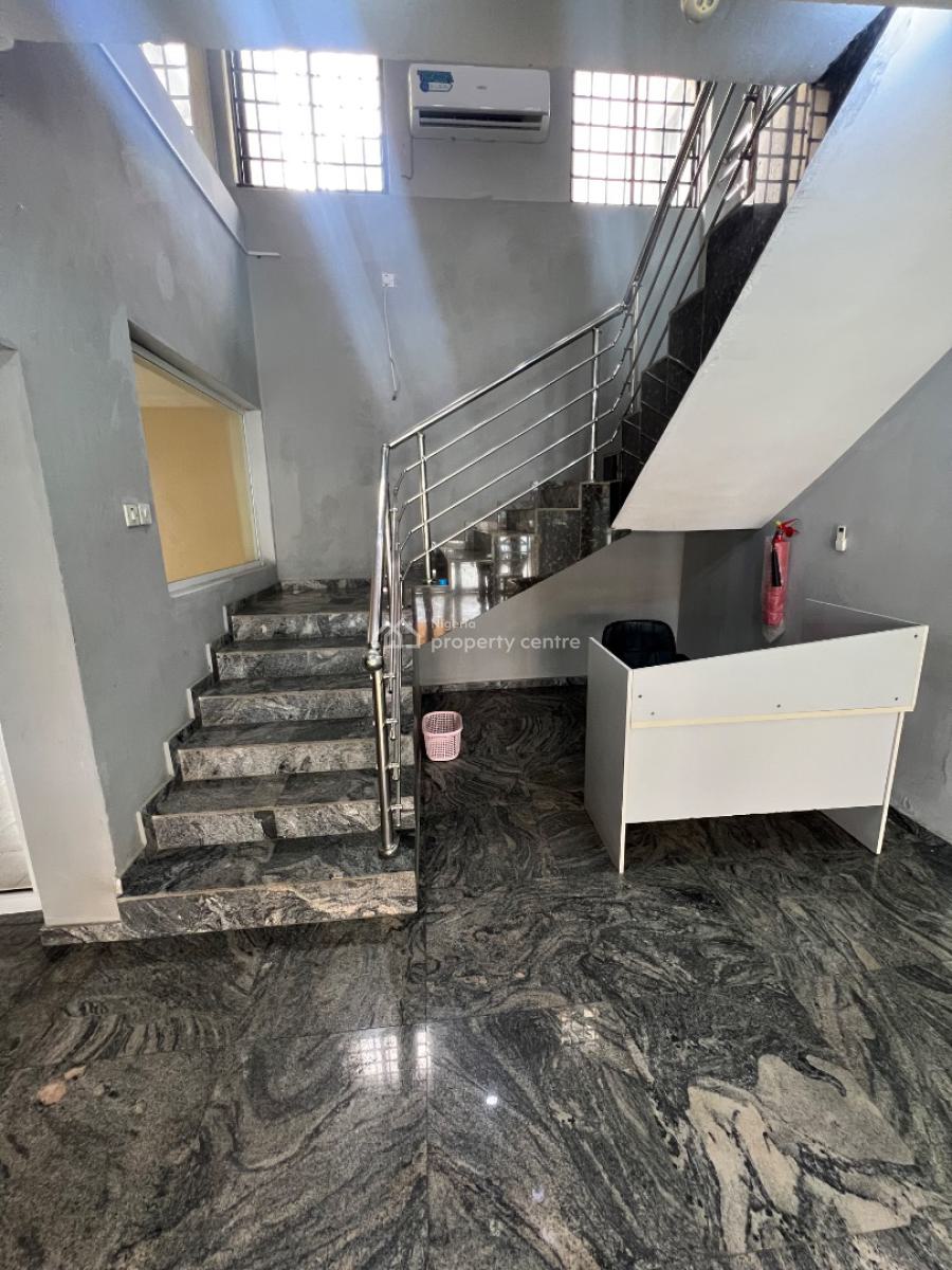 110sqm Shop/commercial Space on a Major Road, Ligali Ayorinde, Victoria Island (vi), Lagos, Commercial Property for Rent