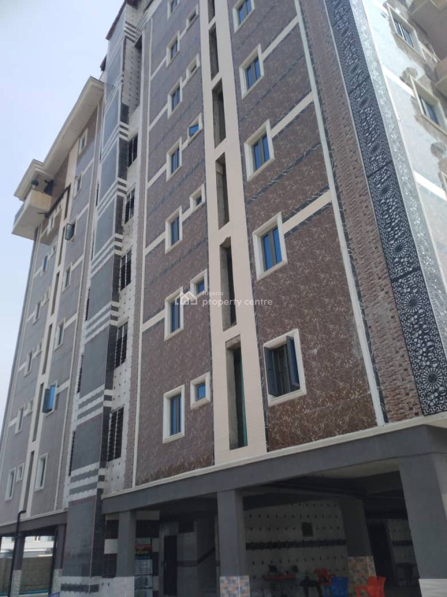 Relatively New 3 Bedroom Apartment with a Room Bq 4th Floor, Alpha Beach Road, Lekki, Lagos, Flat / Apartment for Sale