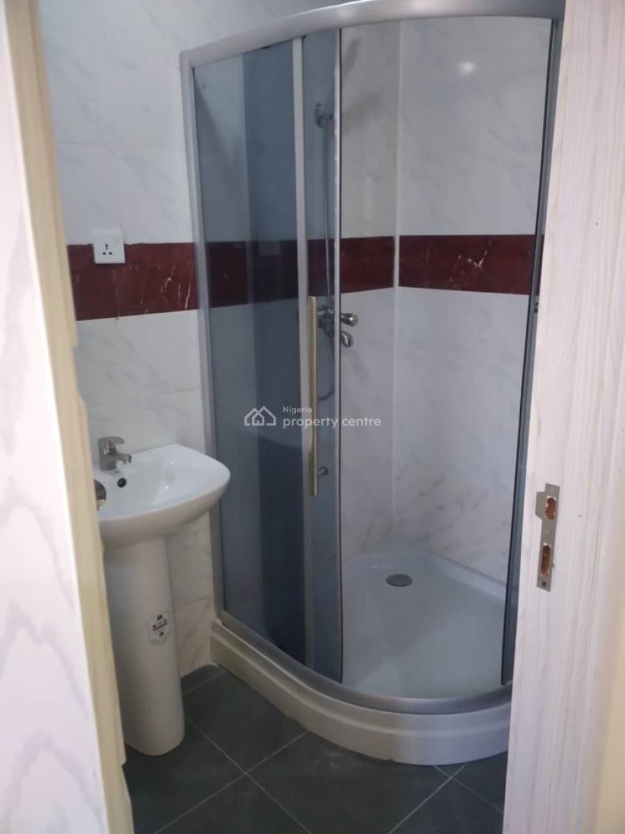 Relatively New 3 Bedroom Apartment with a Room Bq 4th Floor, Alpha Beach Road, Lekki, Lagos, Flat / Apartment for Sale