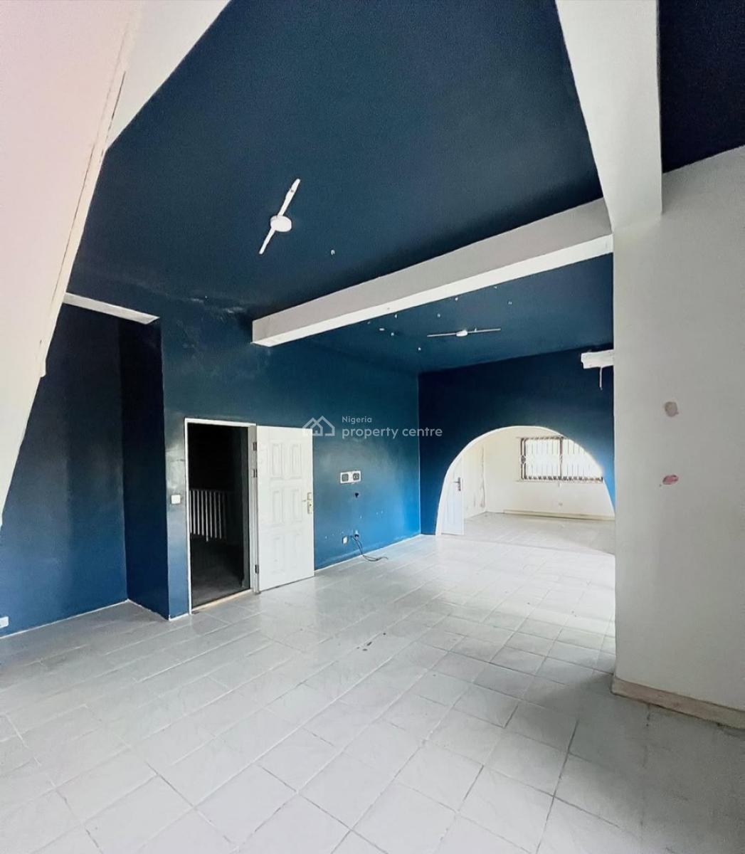 Self-serviced and Self-compound 5 Bedroom Semi-detached Duplex with 4, Lekki Phase 1, Lekki, Lagos, Semi-detached Duplex for Rent