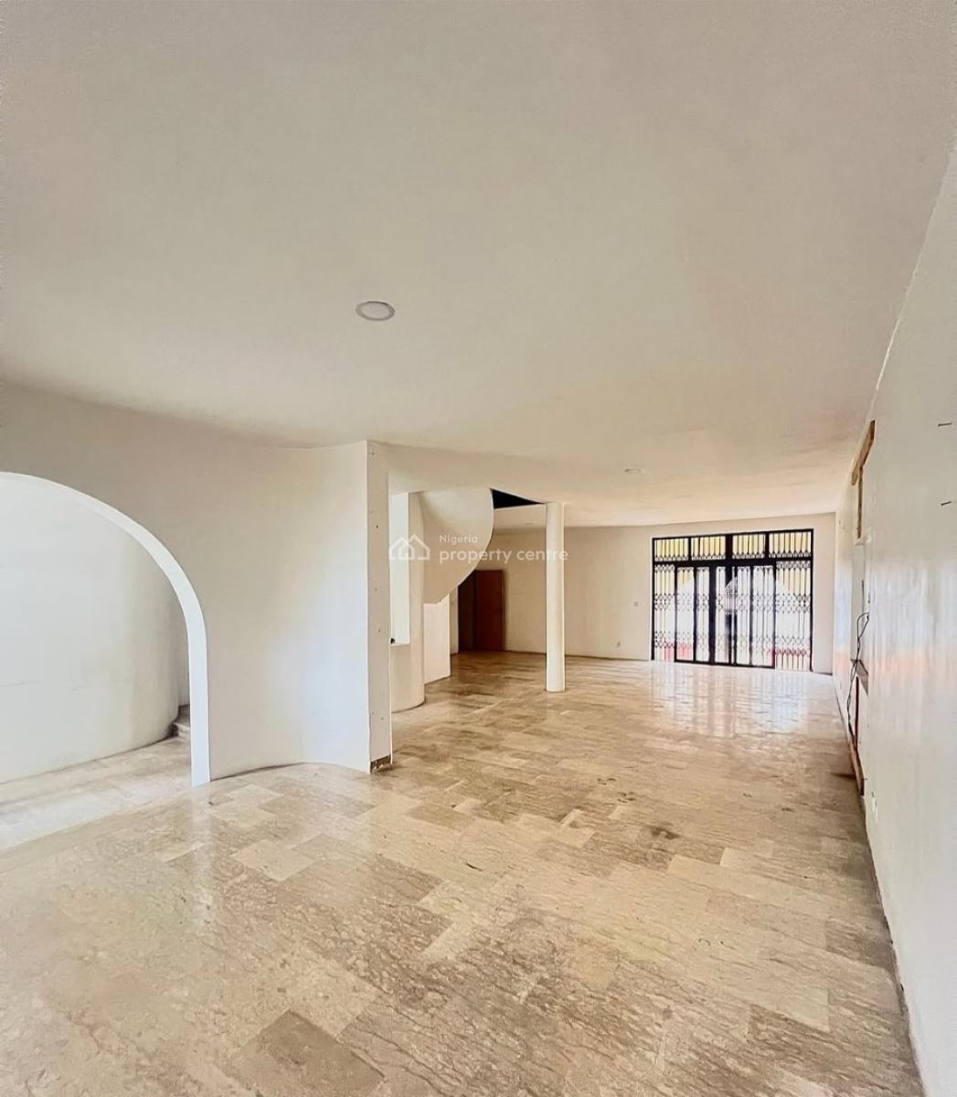 Self-serviced and Self-compound 5 Bedroom Semi-detached Duplex with 4, Lekki Phase 1, Lekki, Lagos, Semi-detached Duplex for Rent