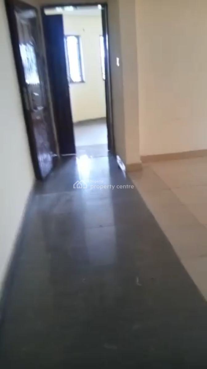 Well Maintained 2bedroom Flat, Ologunfe, Awoyaya, Ibeju Lekki, Lagos, Flat / Apartment for Rent