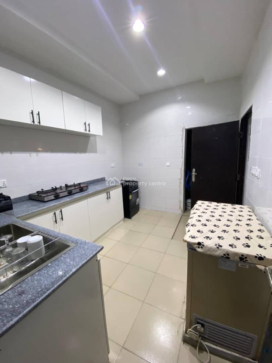 Fully Furnished and Serviced 3 Bedroom Flat, Mabushi, Abuja, Flat / Apartment for Rent