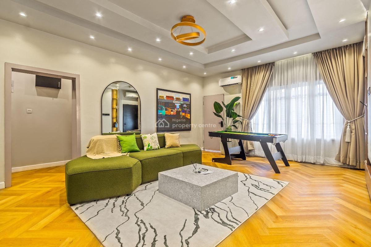 La Luxury Is a 2 Bedroom Apartment,with Private Cinema,pool , Snooker., Lekki Phase 1, Lekki Phase 1, Lekki, Lagos, Flat / Apartment Short Let