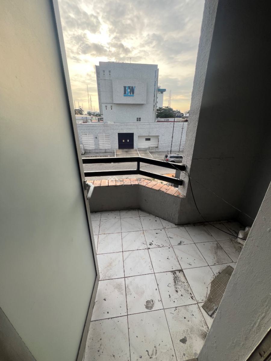3-bedroom Commercial Space, Suitable for Shop Or Office Use, Victoria Island (vi), Lagos, Flat / Apartment for Rent