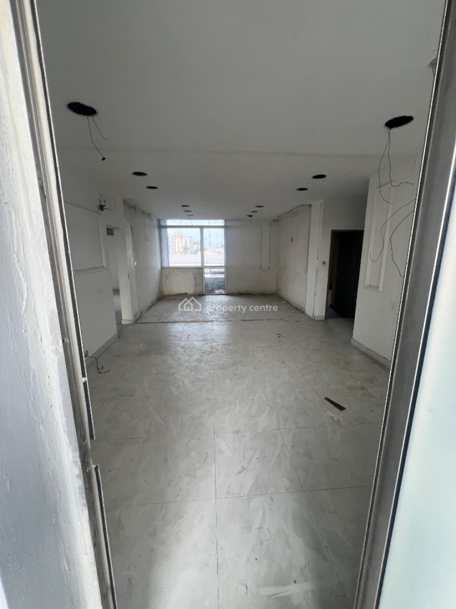 3-bedroom Commercial Space, Suitable for Shop Or Office Use, Victoria Island (vi), Lagos, Flat / Apartment for Rent