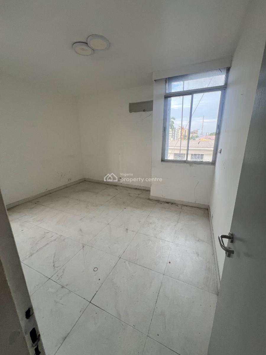 3-bedroom Commercial Space, Suitable for Shop Or Office Use, Victoria Island (vi), Lagos, Flat / Apartment for Rent