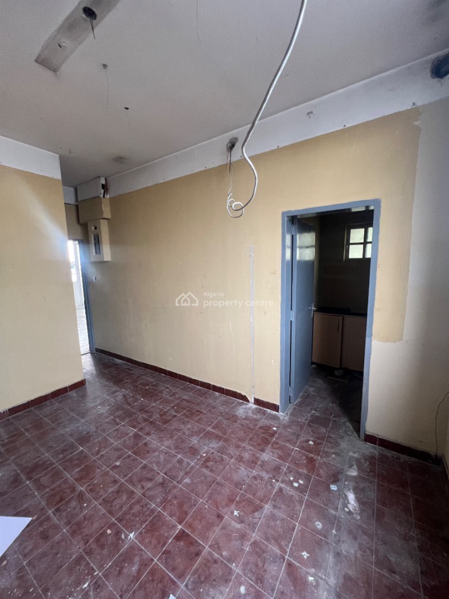 3-bedroom Commercial Space, Suitable for Shop Or Office Use, Victoria Island (vi), Lagos, Flat / Apartment for Rent