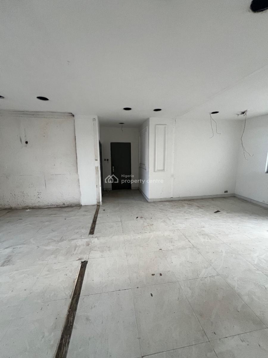 3-bedroom Commercial Space, Suitable for Shop Or Office Use, Victoria Island (vi), Lagos, Flat / Apartment for Rent
