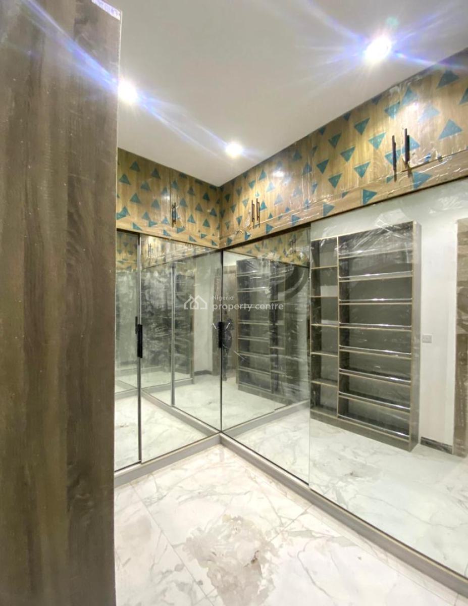 Deluxe 4 Bedroom Fully Serviced Apartment with Car Park & Elevator, 4 Bedroom Maisonette with Cinema, Pool, Car Park & Elevator, Lekki Phase 1, Lekki, Lagos, Block of Flats for Sale