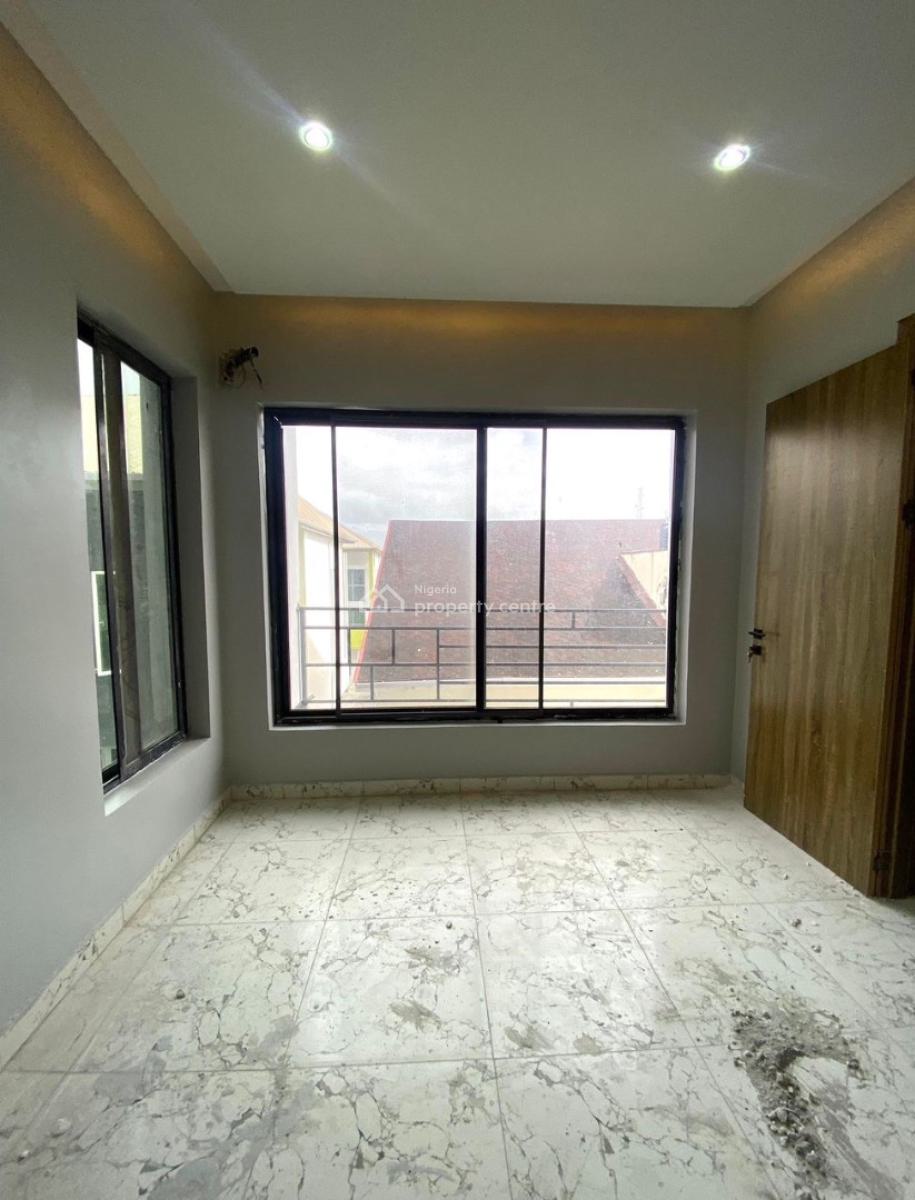 Deluxe 4 Bedroom Fully Serviced Apartment with Car Park & Elevator, 4 Bedroom Maisonette with Cinema, Pool, Car Park & Elevator, Lekki Phase 1, Lekki, Lagos, Block of Flats for Sale