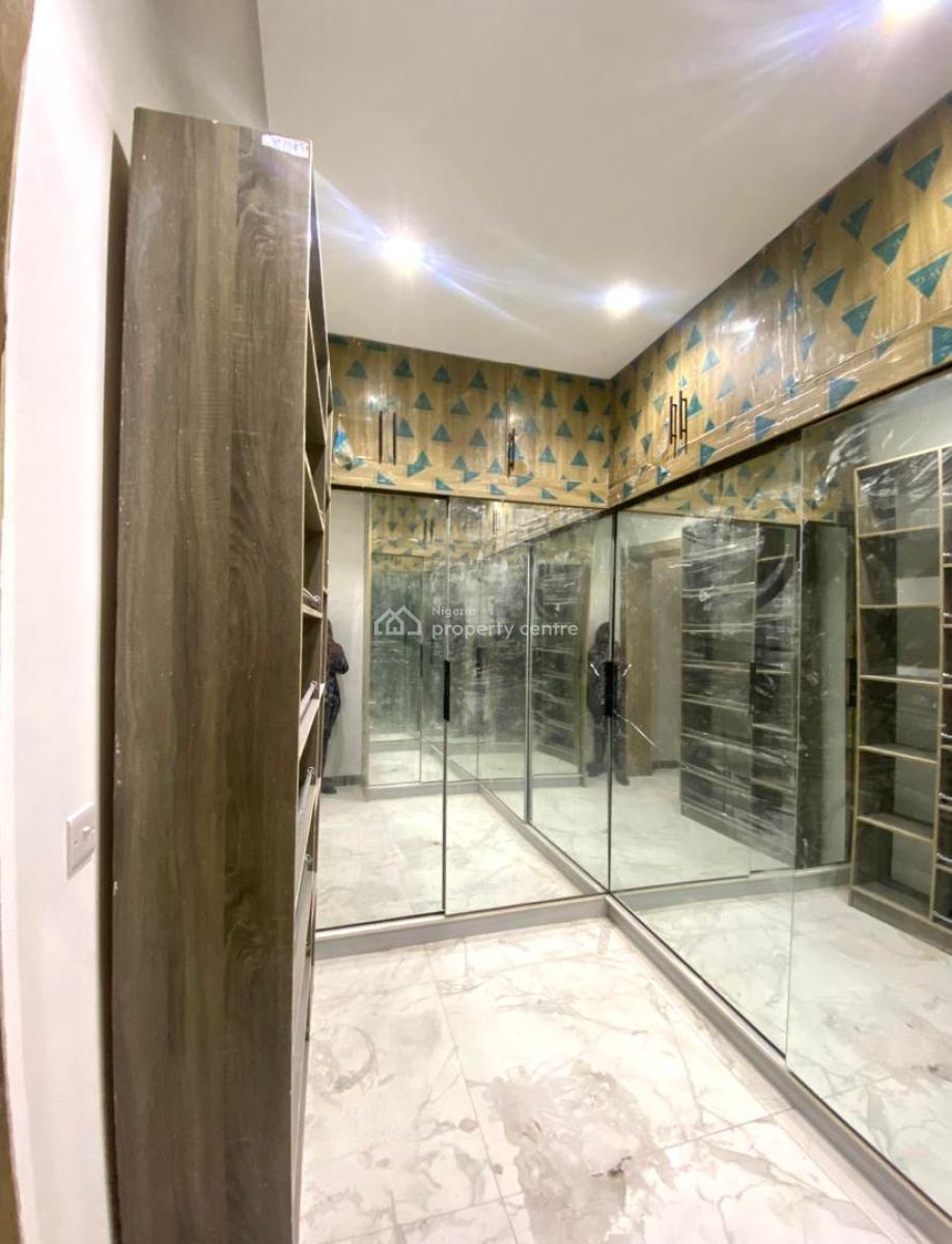 Deluxe 4 Bedroom Fully Serviced Apartment with Car Park & Elevator, 4 Bedroom Maisonette with Cinema, Pool, Car Park & Elevator, Lekki Phase 1, Lekki, Lagos, Block of Flats for Sale